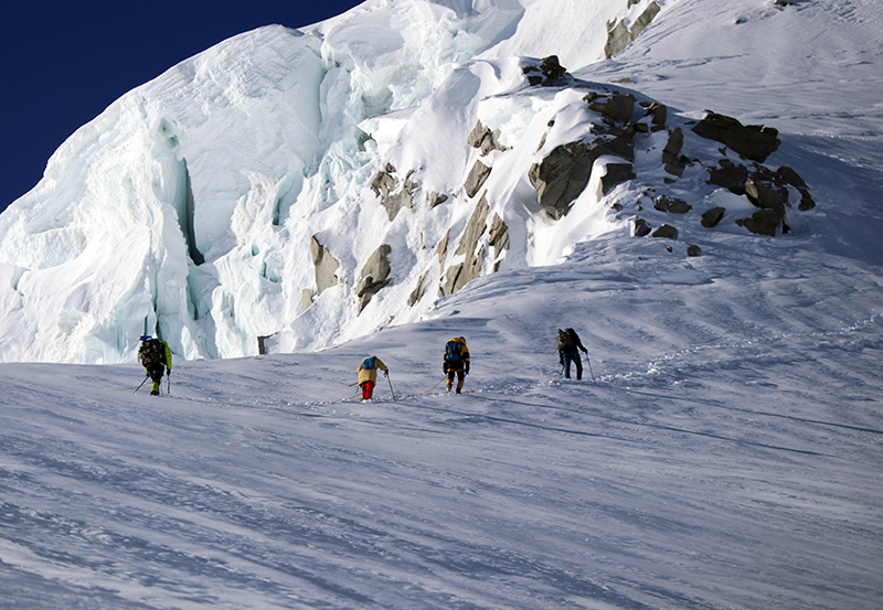 Ascending to the Khuiten peak